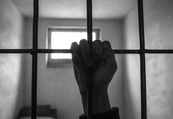 Курьезы в США: пожизненник хочет выйти из тюрьмы, потому что перенес клиническую смерть, фото — Тернополь-онлайн