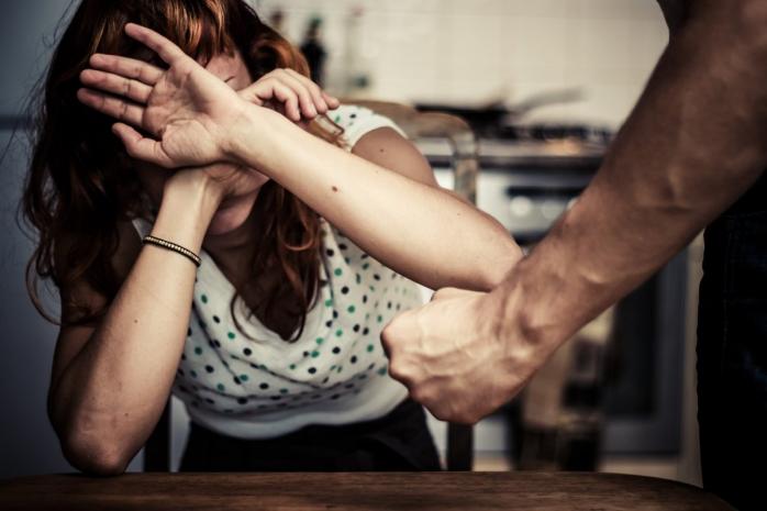 Домашнє насильство: в Києві вперше дали тюремний термін агресору. Фото: 5 канал