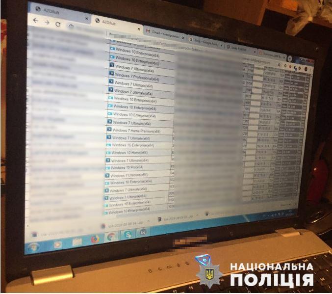 Затримано дніпропетровського хакера, який зламав 3,5 тис. акаунтів по світу. Фото: Нацполіція