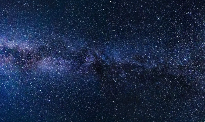 Астрономы показали, как выглядит Млечный путь в низкочастотных радиоволнах. Фото: Млечный путь