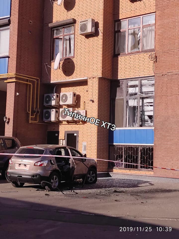 Взрыв в Харькове: подорвали автомобиль адвоката. Фото: Facebook