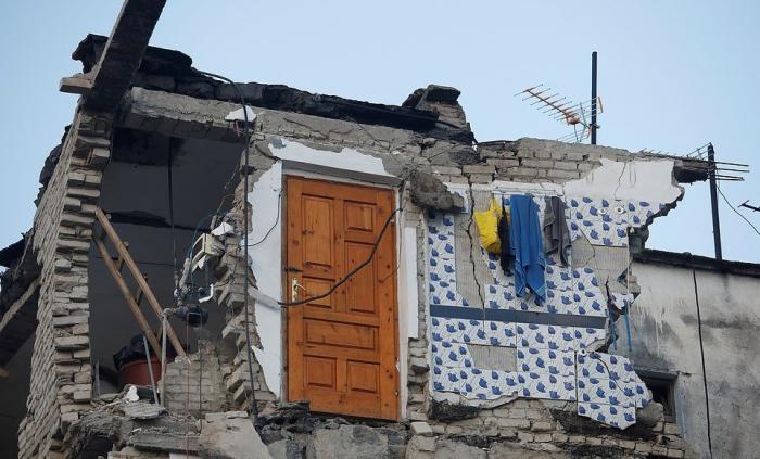 Последствия землетрясения в Албании, фото: Team Albanians