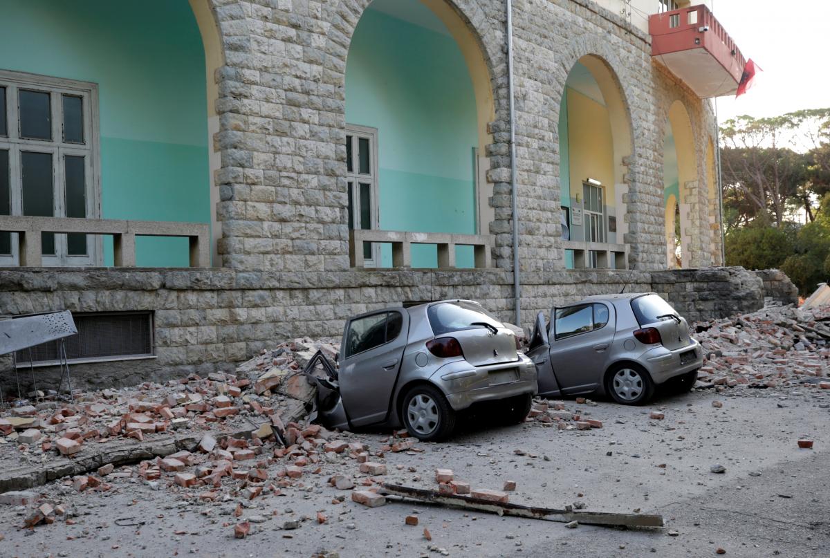 Землетрус в Албанії: завершили пошук жертв, фото: Reuters