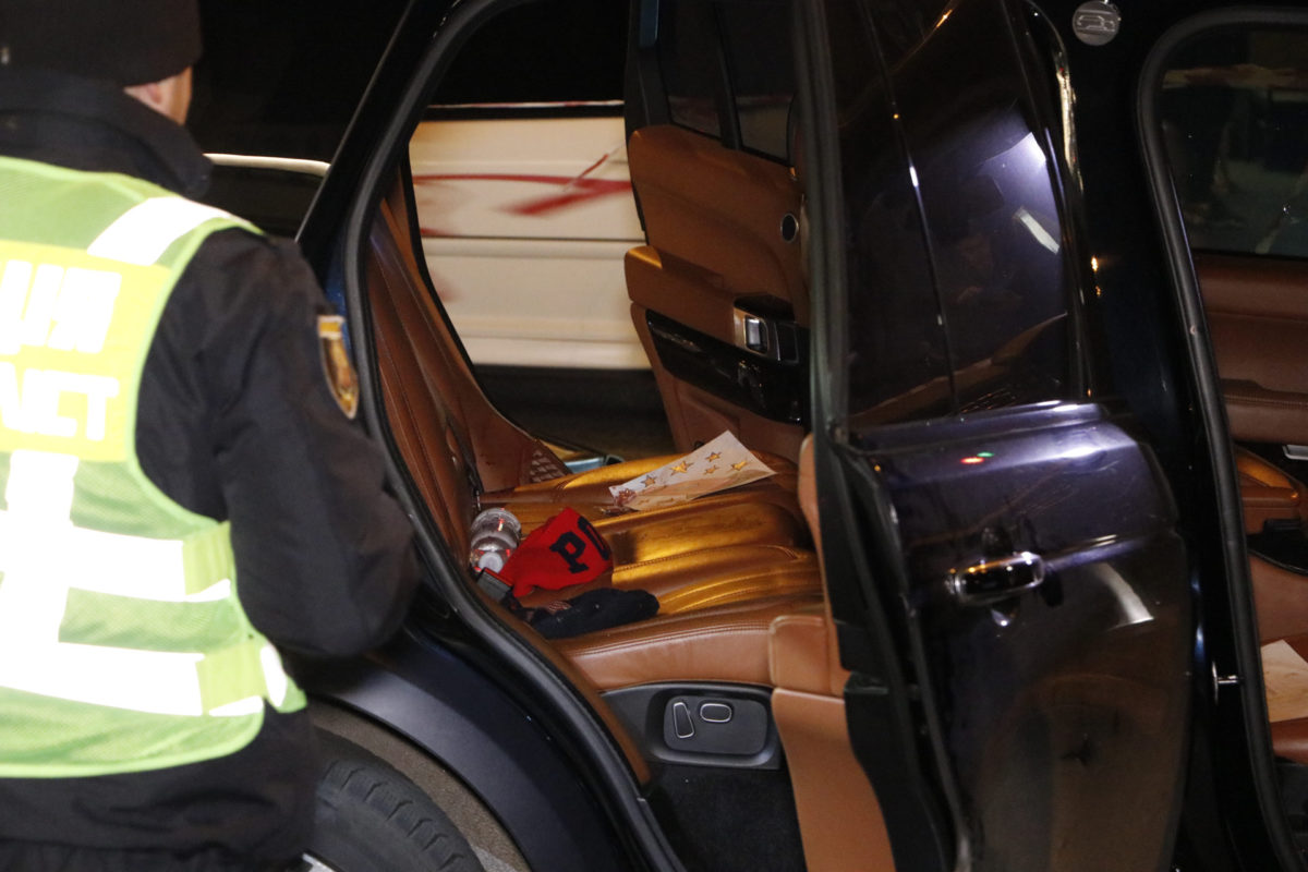 В центре Киева в автомобиле убили ребенка, фото — Информатор