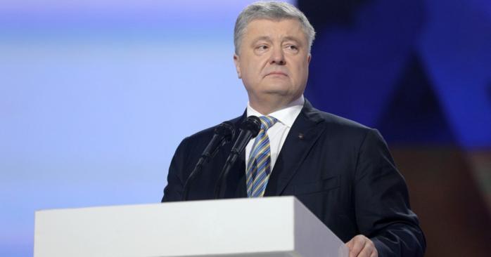 Портнов передал в ГБР заявление о госизмене Порошенко. Фото: delo.ua