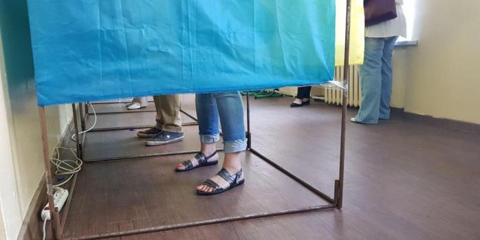 Сьогодні в Україні відбулися перші вибори в низці ОТГ, фото: «Ракурс»