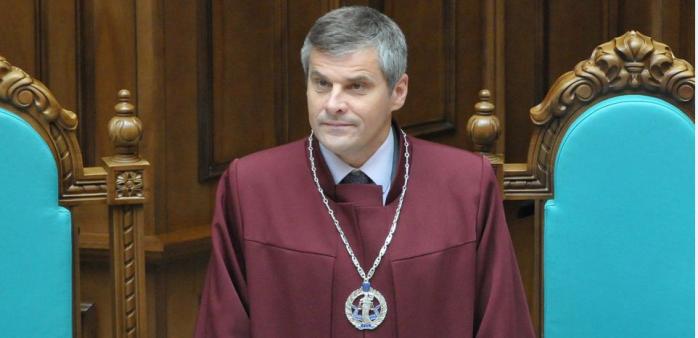 Судья Конституционного суда Мельник внезапно подал в отставку, фото — "Судебно-юридическая газета"