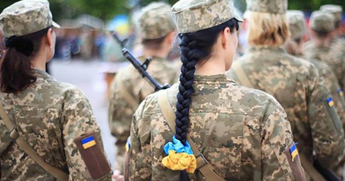 Жінку-військовослужбовця побили в Одеській області. Фото: novynarnia.com