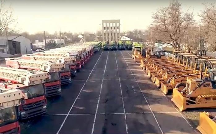 Україна отримала рятувальну техніку з Китаю. Фото: ТСН