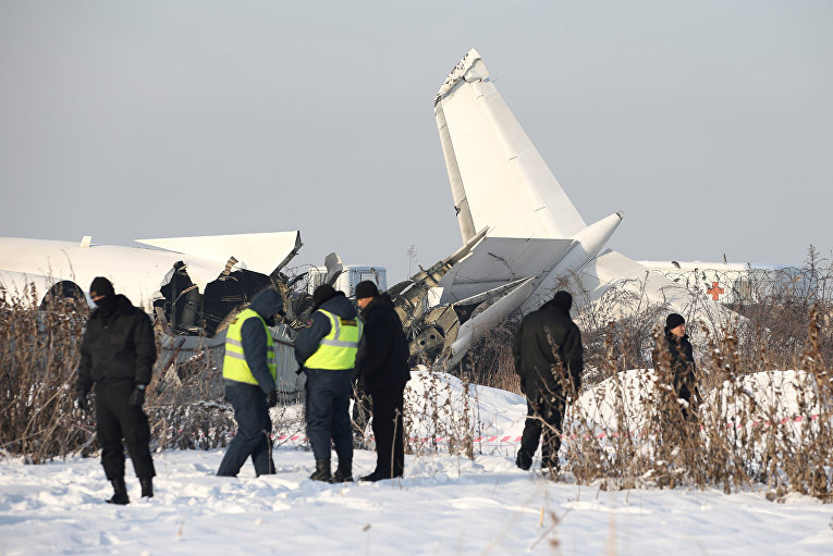 Авиакатастрофа в Казахстане: на борту лайнера были украинцы, фото — tjournal.ru