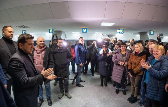 Зеленский прокомментировал обмен на Донбассе, фото — Офис президента