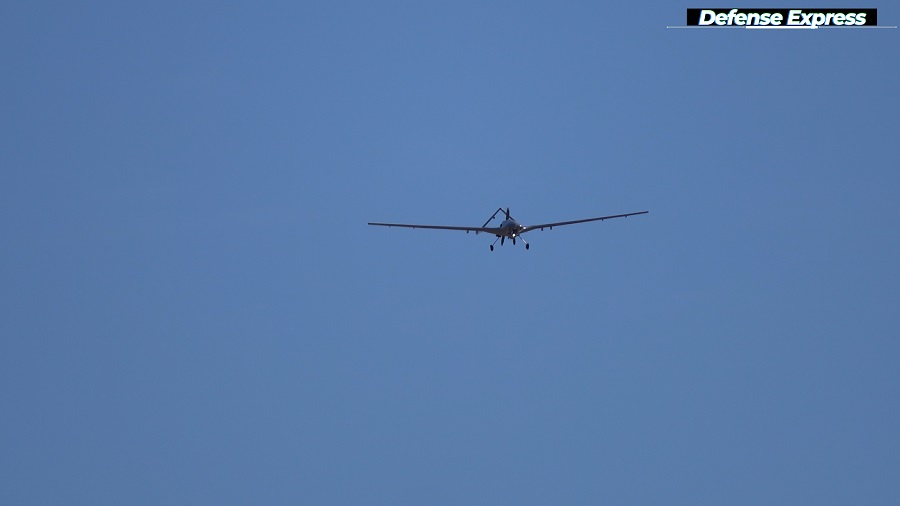 Українсько-турецький безпілотний винищувач вперше показали. Фото: Defense Express.