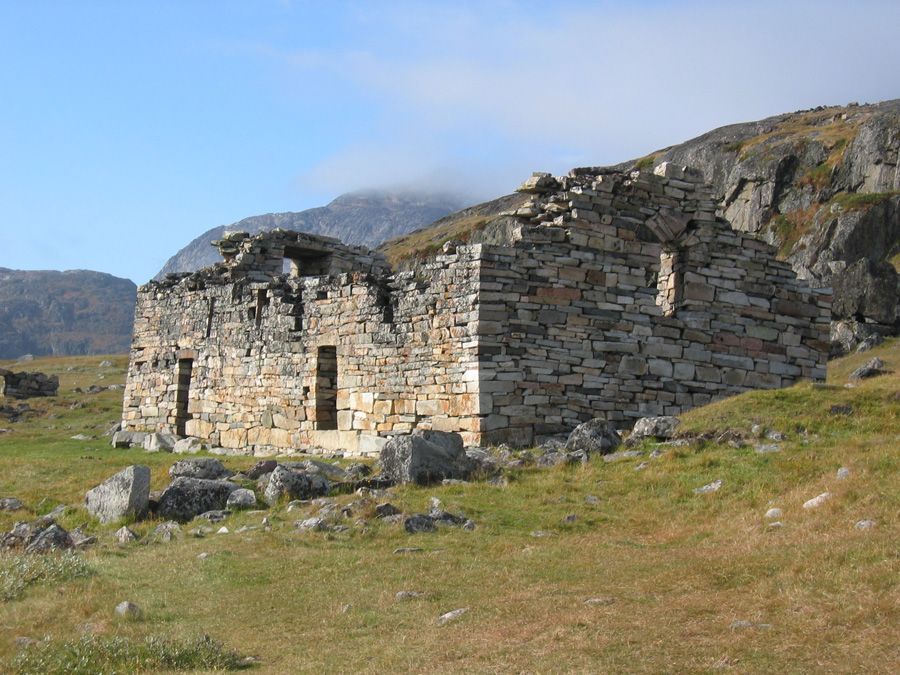 Руины норвежских поселений в Гренландии, фото: JH Barrett