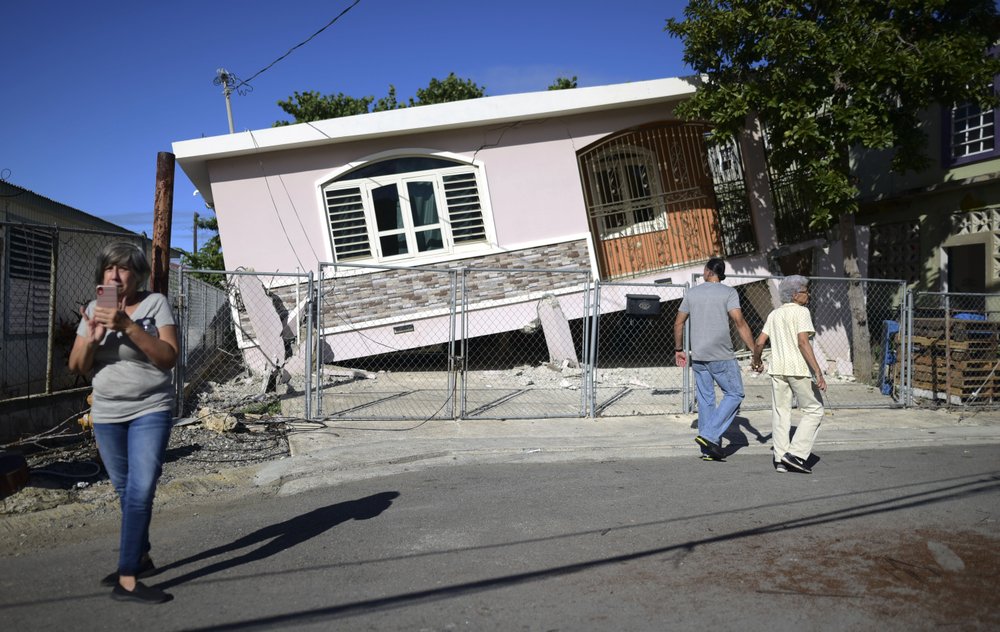 У берегов Пуэрто-Рико произошло мощное землетрясение, фото: Аssociated Press