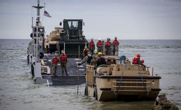 НАТО виводить частину свого військового контингенту з Іраку, фото: Marine Forces Reserve