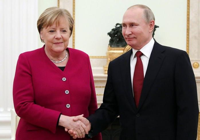Ангела Меркель і Володимир Путін. Фото: ТВ Центр