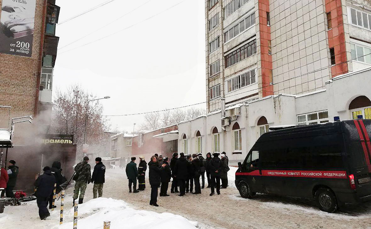 Авария в России: в Перми в кипятке сварились жители хостела, в котором прорвало трубу, фото — ТАСС