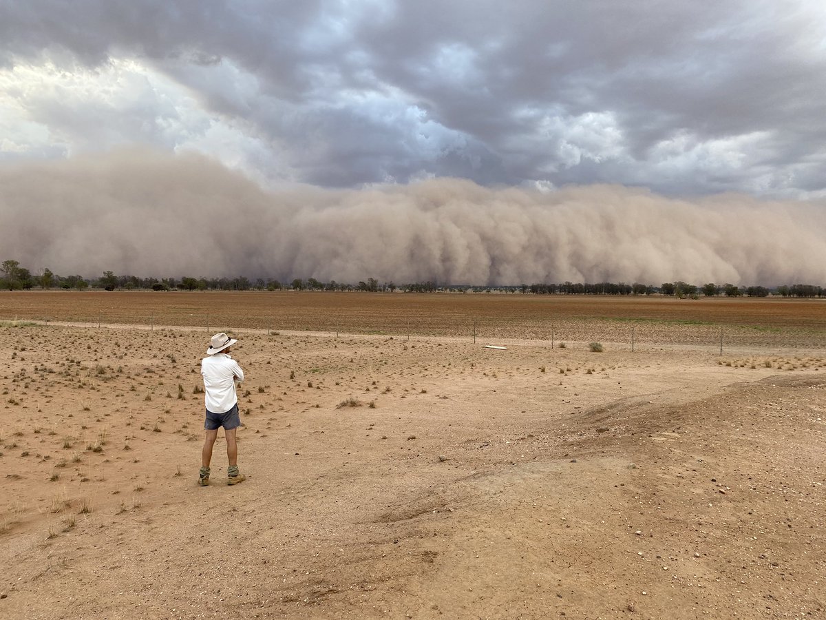 Пылевые бури в Австралии. Фото: Jen Browning