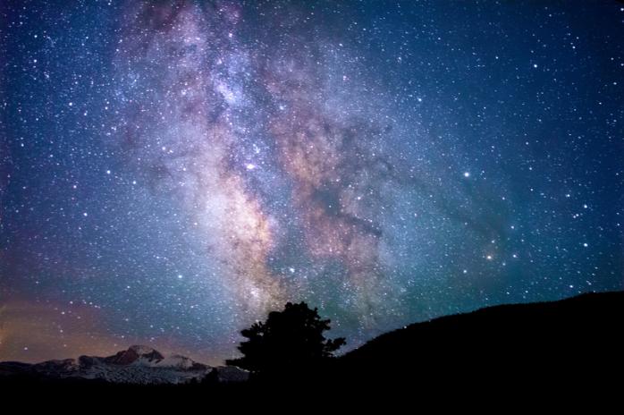 Телескоп VISTA показал необычное фото Млечного Пути, фото: Good Free Photos