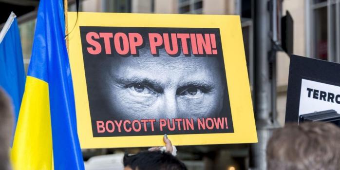 Санкционное давление на Россию со стороны США продлится до освобождения Крыма, фото: ТСН