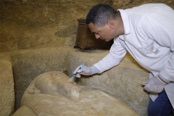 В Египте обнаружили 16 древних гробниц, фото: Ahram online