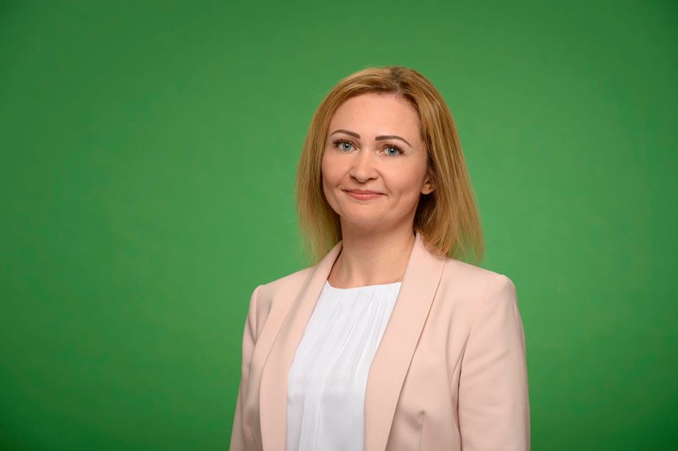 Вікторія Алєксєйчук стала кандидатом у нардепи. Фото: «Слуга народу»