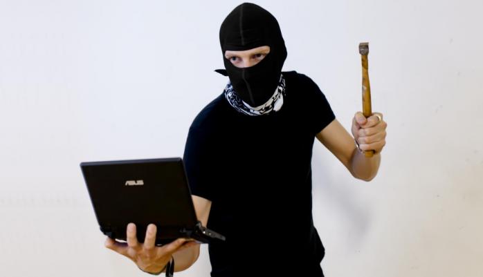 Хакери вразили комп’ютери Міноборони США, фото: