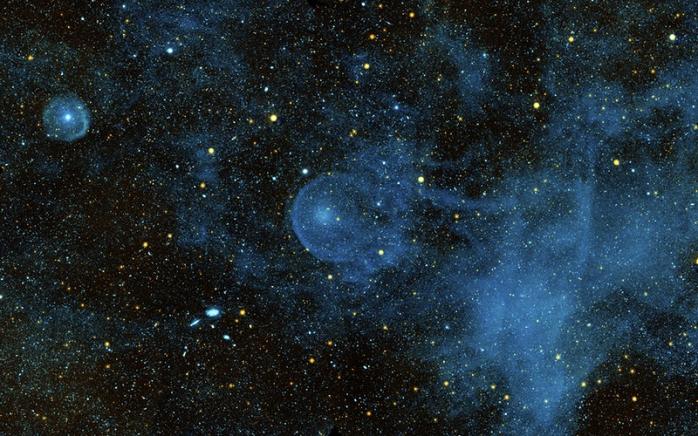 Зафіксовано надмасивну мертву галактику XMM-2599, фото: NASA 