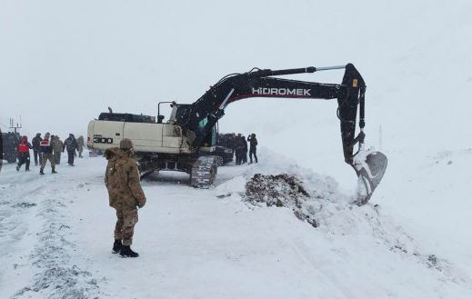 У Туреччині через сходження лавини загинула 41 людина, фото: NTV 
