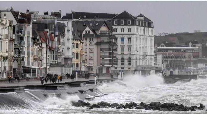 Осложнения погоды: ураганы из Европы затронут и Украину, фото — DW