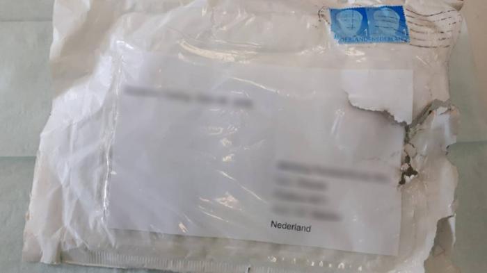 Письмо, содержавшее взрывчатку, фото: NOS