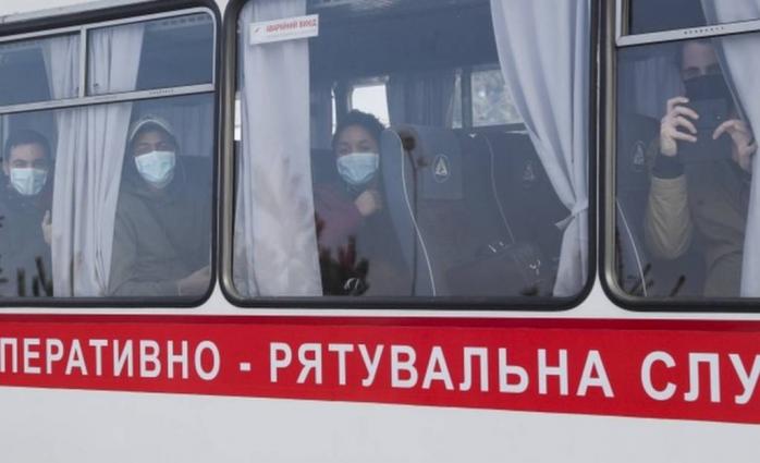 Эвакуация из-за коронавируса: что происходит в Новых Санжарах. Фото: BBC