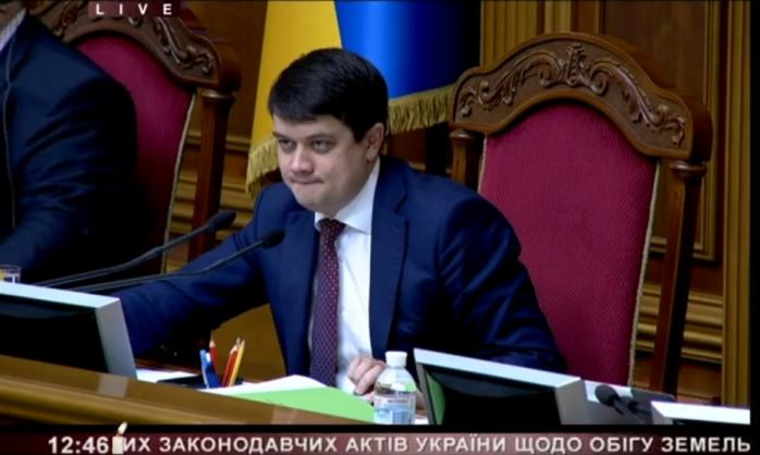 Разумков: Україна завжди була толерантною, мені дико спостерігати за подіями у Нових Санжарах