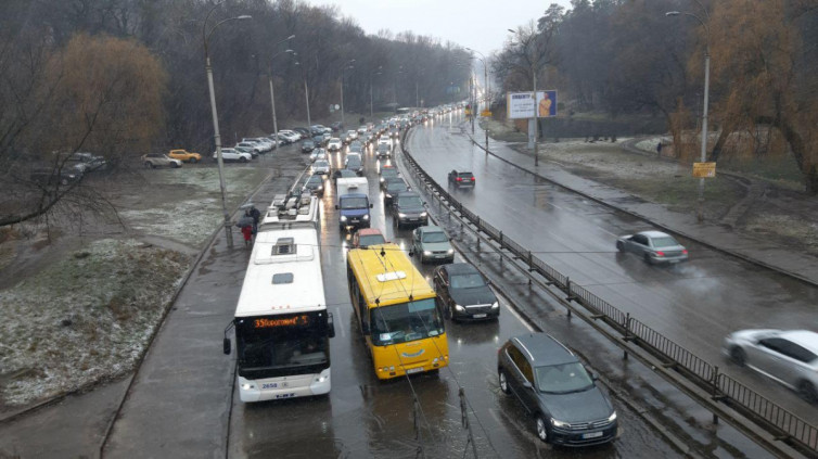 Погіршення погоди у Києві 24 лютого, фото — "Деловая столица"