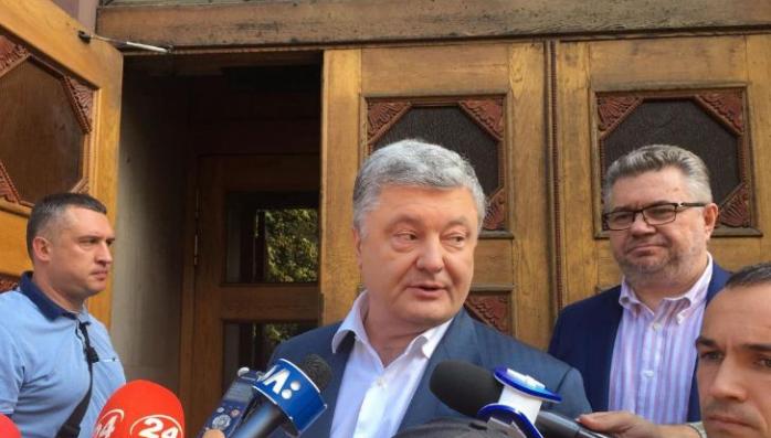 Дело Порошенко: адвокаты обжаловали в пяти инстанциях его принудительный привод на допрос, фото — "24 канал"