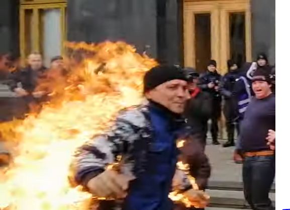 Самоспалення у Києві, скріншот