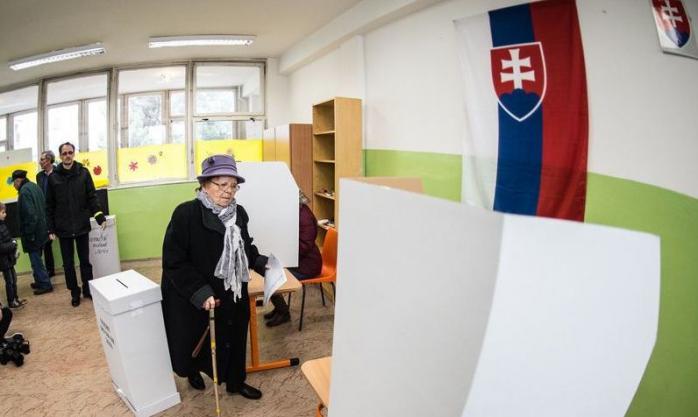 Вибори в Словаччині: на виборах провалилися друзі Путіна, фото — EPA