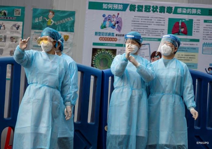 У Китаї медсестра попросила владу знайти їй хлопця за боротьбу з коронавірусом