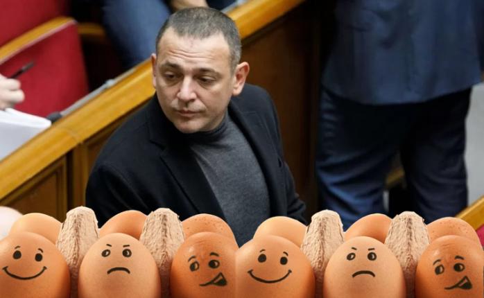 Максим Бужанський заявив про нічну "яєчну атаку" на нього 