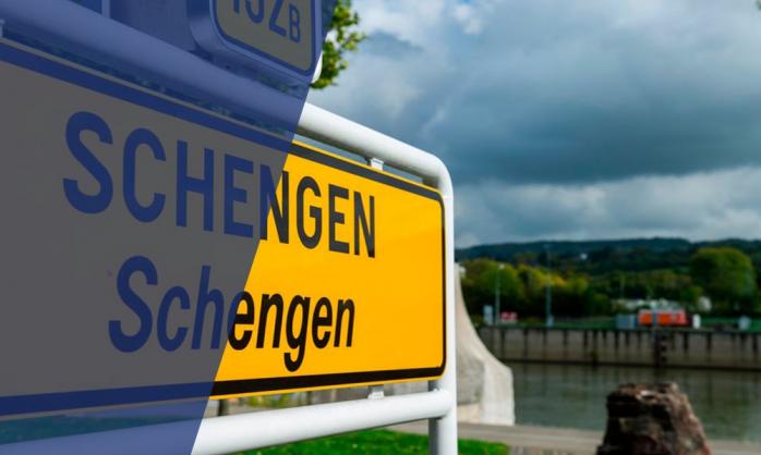 Макрон заявил о возможной «смерти» Шенгенского соглашения из-за коронавируса. Фото: Medium