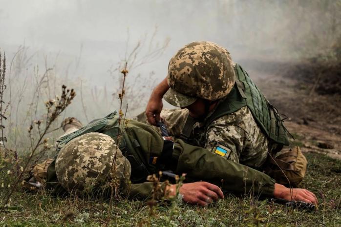На Донбасі бойовики вбили бійця ЗСУ, двоє військових поранені. Фото: Прямий