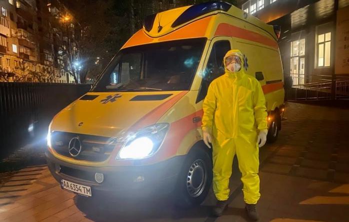 Новости Киева: Места в Александровской больнице заканчиваются, больные COVID-19 самостоятельно добираются на диагностику