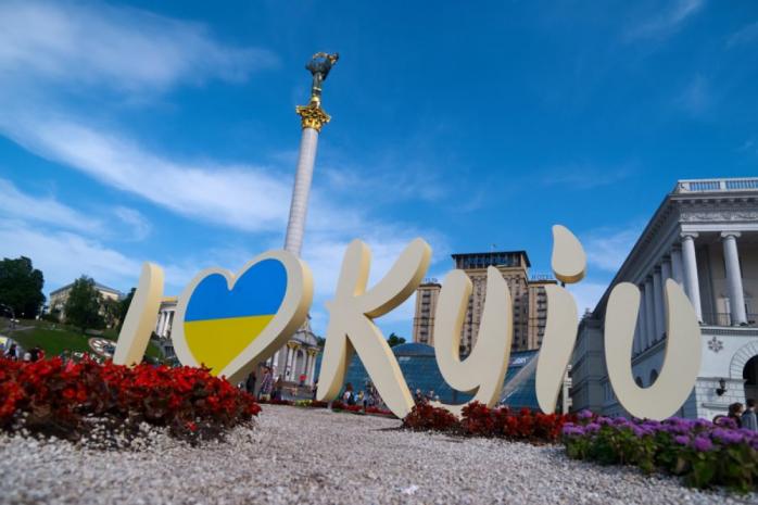 Карантин в Киеве ослабят: Кличко рассказал, кому и когда позволят работать