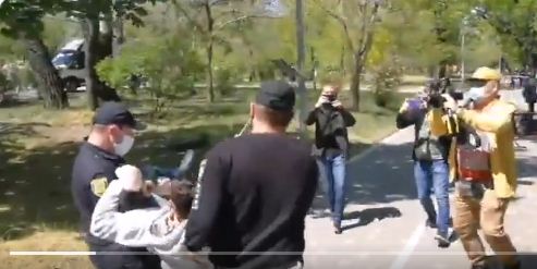 Задержание в Одессе 9 мая, скриншот видео