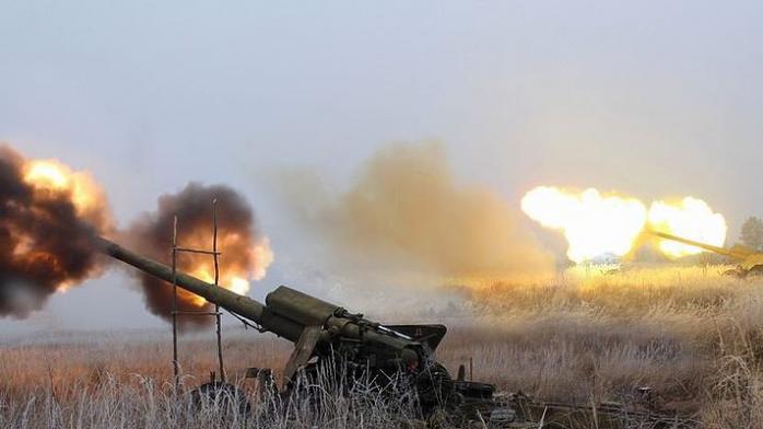 Война на Донбассе: День победы оккупанты "отметили" 17 обстрелами украинских позиций, фото — Цензор