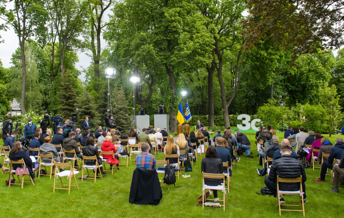 Прес-конференція Зеленського: про що говорив президент