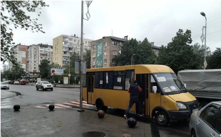 Перевозки на Киевщине: в области запустили пригородный транспорт, фото — "Українські Новини"