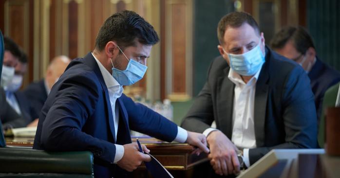 Медицинские маски позволил экспортировать Зеленский. Фото: president.gov.ua