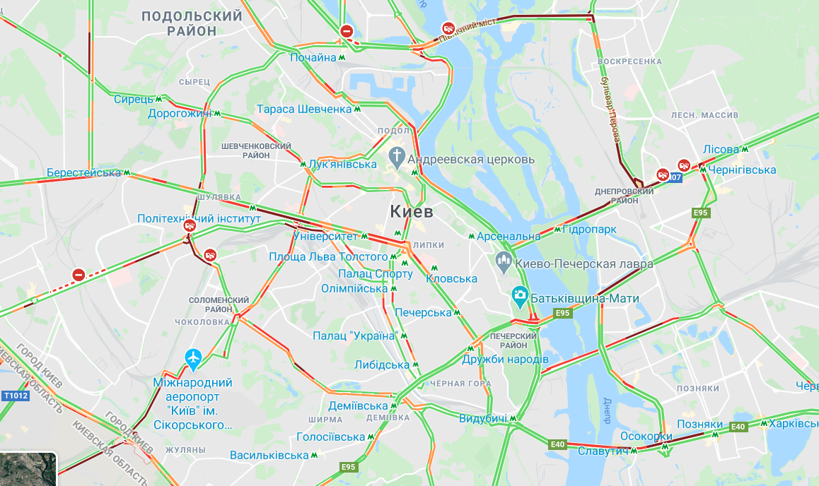 Київ зупинили масштабні ранкові затори, карта — Google