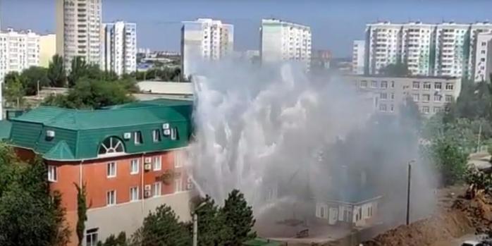 Фонтан в Астрахані, скрішнот відео